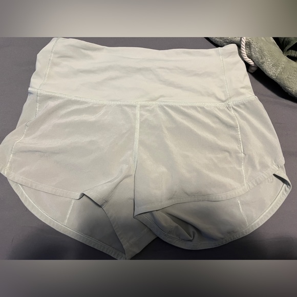 lululemon athletica Pants - Light green size 4 Lululemon shorts, just don’t grab for them anymore